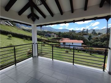 VENDO FINCA EN EL CARMEN DE VIBORAL ANTIOQUIA  SECTOR CANADA