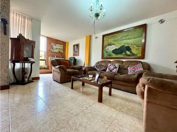 Vendo casa en Envigado, Loma de las Brujas