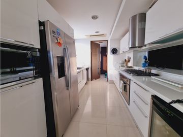 VENTA Apartamento en Castillogrande, Edificio Puerta del Mar