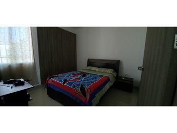 Vendo casa amoblada, de tres niveles, Barrio Jardin