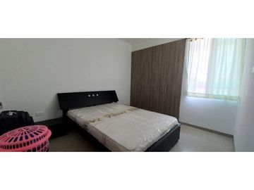 Vendo casa amoblada, de tres niveles, Barrio Jardin