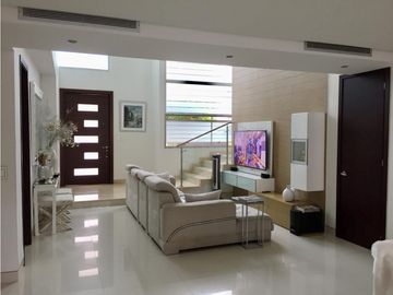 VENDO CASA CONJUNTO EN SECTOR DE VILLA CAMPESTRE