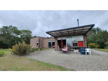 Vendo Casa Campestre Alto de las Palmas, El Retiro