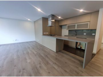 Apartamento en cesión de derechos en Altos del Poblado