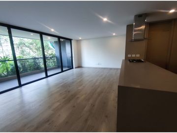 Apartamento en cesión de derechos en Altos del Poblado