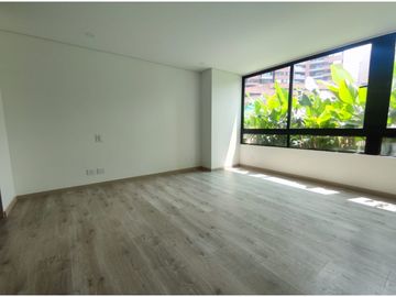 Apartamento en cesión de derechos en Altos del Poblado