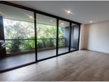 Apartamento en cesión de derechos en Altos del Poblado