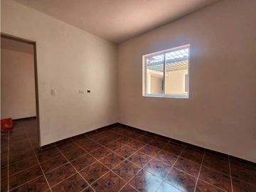 CASA EN VENTA BARRIO MANUEL MARIA BUENAVENTURA - ZONA CENTRO