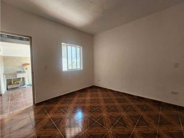 CASA EN VENTA BARRIO MANUEL MARIA BUENAVENTURA - ZONA CENTRO