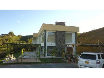 Casa Campestre Luxurious Para Estrenar Sector Aeropuerto