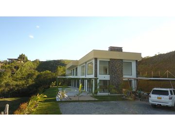 Casa Campestre Luxurious Para Estrenar Sector Aeropuerto