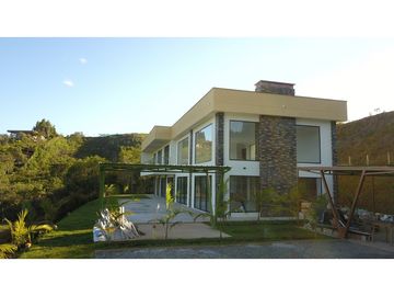 Casa Campestre Luxurious Para Estrenar Sector Aeropuerto