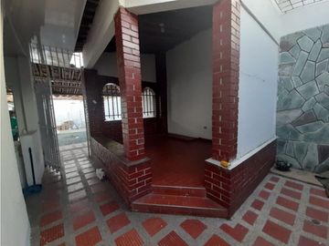 Barrio Uribe - Casa de una planta en venta Palmira Valle del Cauca