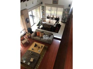 OPORTUNIDAD VENDO EXCLUSIVA CASA EN KALAMARY CLUB HOUSE CHIA