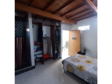 CASA EN VENTA ALCAL ENVIGADO