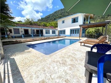 Venta de finca en tarso antioquia hermosa de uso turístico