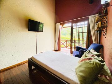 Casa campestre independiente en venta Envigado - Loma El Escobero