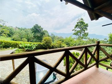 Casa campestre independiente en venta Envigado - Loma El Escobero