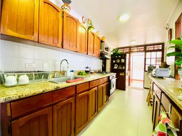 Casa campestre independiente en venta Envigado - Loma El Escobero
