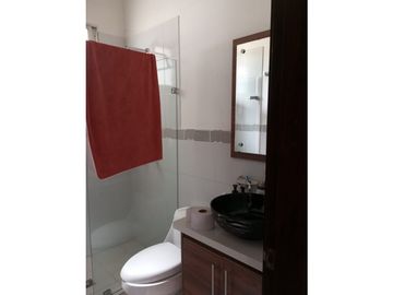 VENDO CASA  CAMPESTRE  CERCA A LA CIUDAD