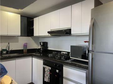 VENTA APARTAMENTO SOBRE LA AVENIDA CENTENARIO ARMENIA Q.