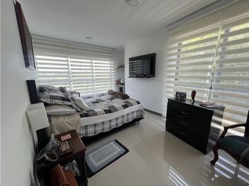 VENTA APARTAMENTO SOBRE LA AVENIDA CENTENARIO ARMENIA Q.