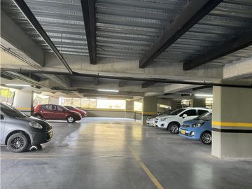 VENTA APARTAMENTO SOBRE LA AVENIDA CENTENARIO ARMENIA Q.