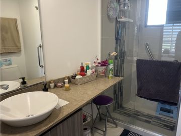 VENTA APARTAMENTO SOBRE LA AVENIDA CENTENARIO ARMENIA Q.