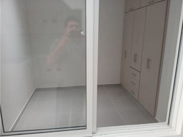 LUXA VENDE CASA  NUEVA BARRIO EL RETIRO SECTOR SUR