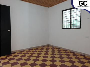 Se vende casa en el centro soledad