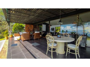 Venta Casa Las Palmas - Medellín