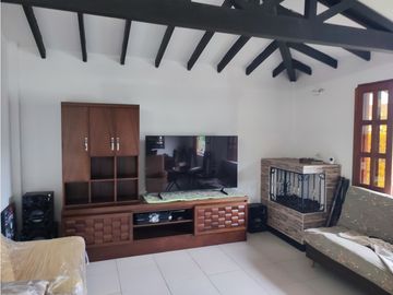 vendo casa finca campestre Rionegro llano grande via la Ceja 1.280 m2