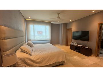 VENDO ESPECTACULAR APARTAMENTO EN BUEN SECTOR DE LA CIUDAD