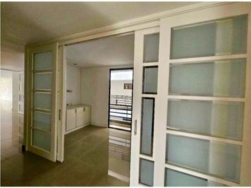 Apartamento en venta en conjunto Barrio Normandía Oeste de Cali Valle