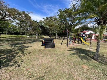 CASA EN VENTA, CONDOMINIO JARDN DEL POTRERITO