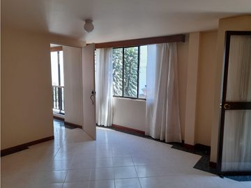 LUXA VENDE CASA BARRIO CATAY EN CONJUNTO