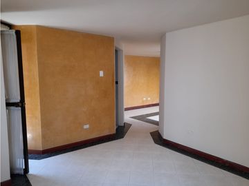 LUXA VENDE CASA BARRIO CATAY EN CONJUNTO