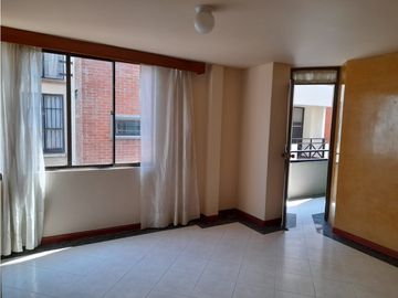 LUXA VENDE CASA BARRIO CATAY EN CONJUNTO
