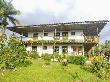 Se Vende Hotel Sector Parque del Café Montenegro