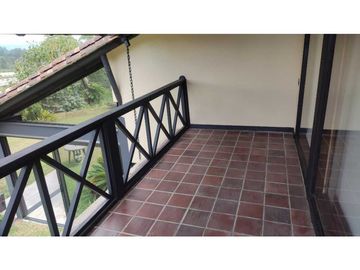 VENDO FINCA 10 MIL MTS UNIDAD CERRADA VIA A LA CEJA CH
