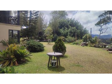 VENDO FINCA 10 MIL MTS UNIDAD CERRADA VIA A LA CEJA CH