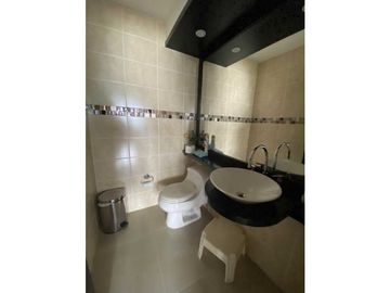 Apartamento para la venta en el oeste de cali barrio cristales unidad