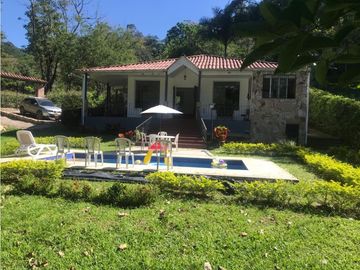 ACSI 555 Venta de Finca en Villeta