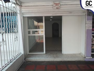 Se vende casa duplex barrio los almendros