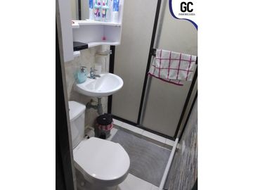 Se vende casa duplex barrio los almendros