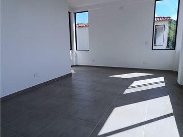 VENTA HERMOSA CASA PARA ESTRENAR EN CONDOMINIO COMBIA PEREIRA