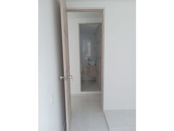 VENDO APARTAMENTO EN ALAMEDA DEL RIO