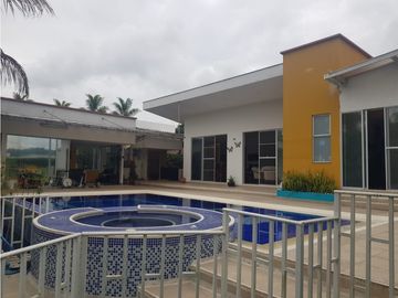 CASA CAMPESTRE COMBIA EN CONDOMINIO