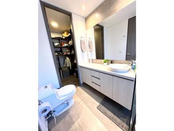 VENTA APARTAMENTO LOMA DE LAS BRUJAR