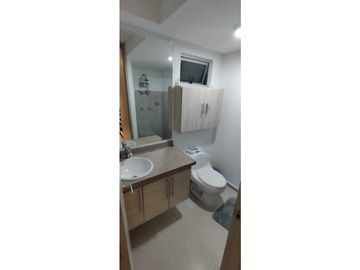 Vendo apartamento en el norte de cali barrio la flora primer piso